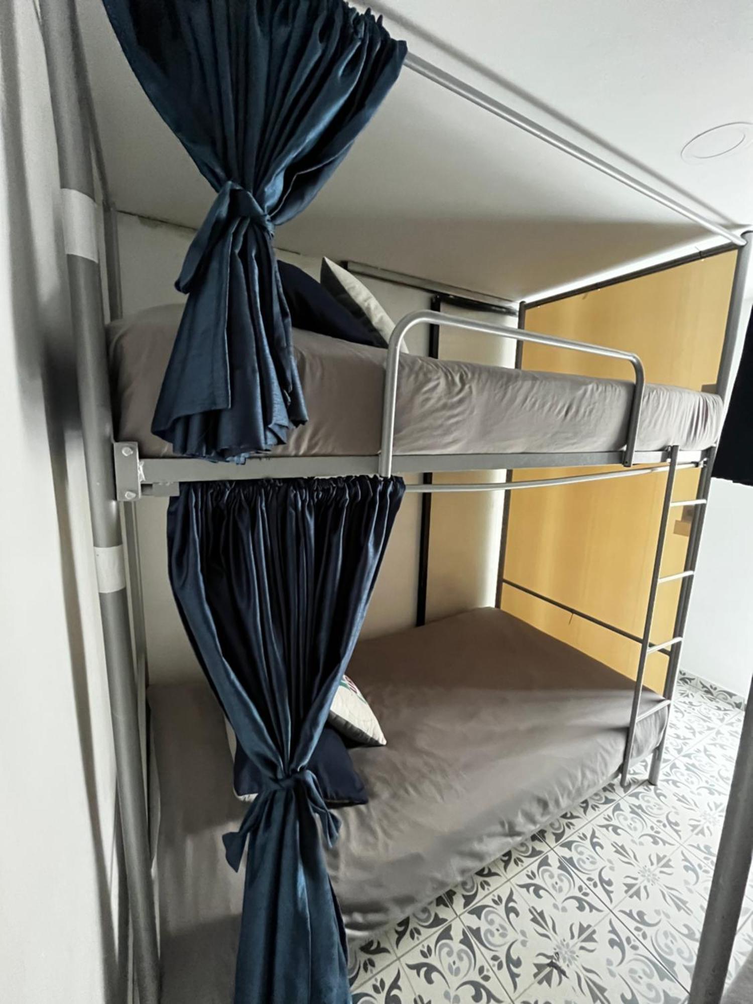 Urbana Hostel بوغوتا الغرفة الصورة